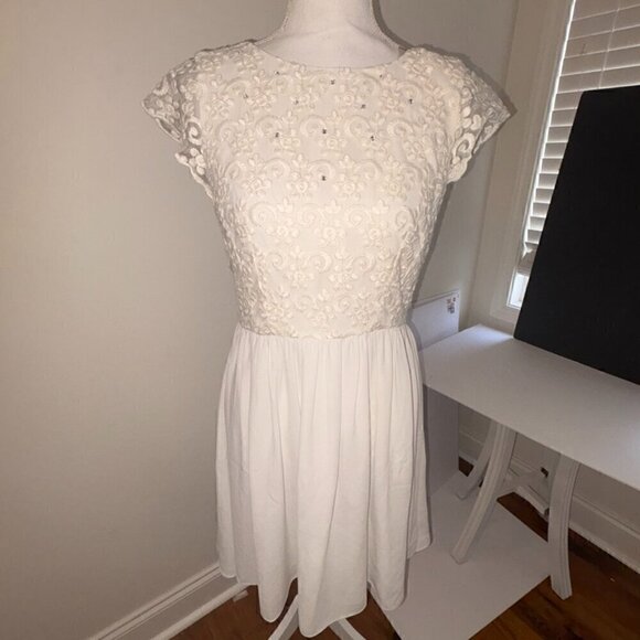 NWT French Connection Maui Lace Fit & Flare Dress 8 Bridal Graduation Shower - Picture 1 of 13